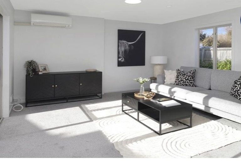 Photo of property in 2/34 Mona Vale Avenue, Riccarton, Christchurch, 8011