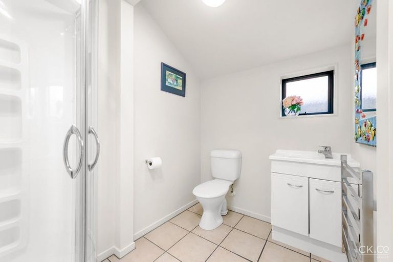 Photo of property in 63 Kirton Drive, Riverstone Terraces, Upper Hutt, 5018