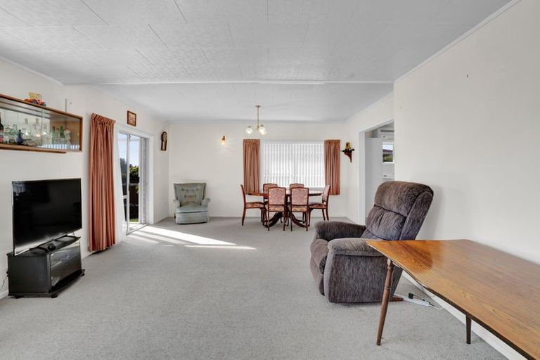 Photo of property in 21 Seyton Street, Stratford, 4332