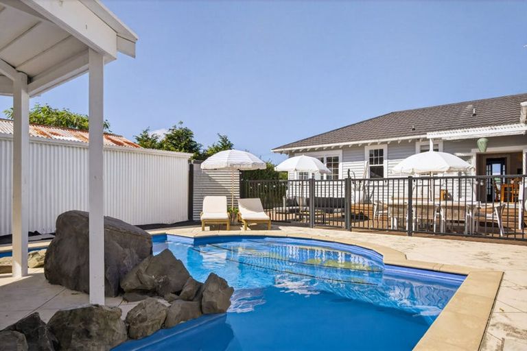 Photo of property in 33 Albert Street, Te Hapara, Gisborne, 4010