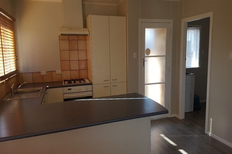 Photo of property in 28 Priscilla Crescent, Melville, Hamilton, 3206