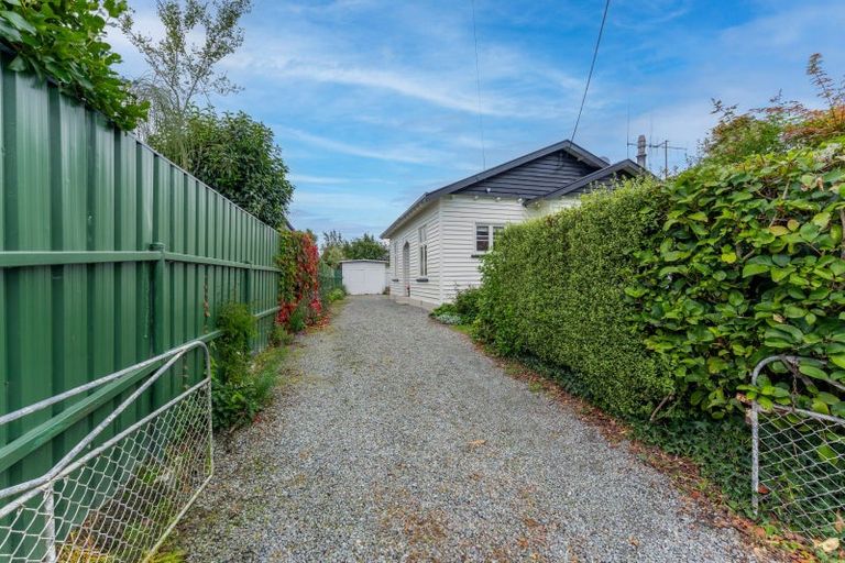 Photo of property in 15 Halstead Road, Pleasant Point, 7903