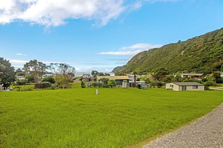 Photo of property in 10 Bolton Place, Hicks Bay, Tikitiki, 4087