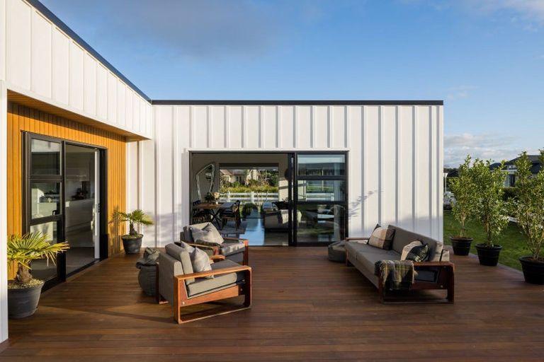 Photo of property in 16 Kaniera Terrace, Cambridge, 3434