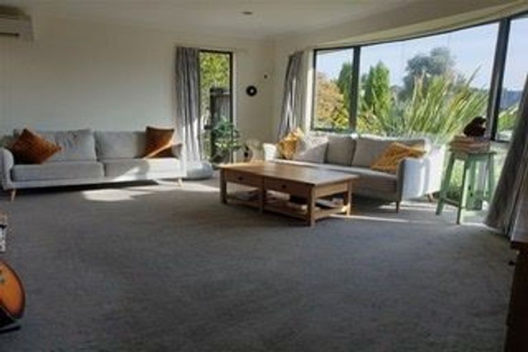 Photo of property in 40 Keswick Crescent, Huntington, Hamilton, 3210