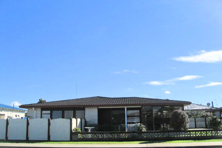 Photo of property in 101c Riverslea Road South, Parkvale, Hastings, 4122