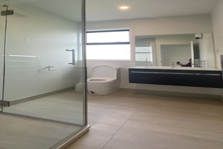 Photo of property in 27 Kahotea Place, Papamoa Beach, Papamoa, 3118