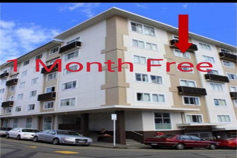 Photo of property in 12 Martin Square, Te Aro, Wellington, 6011