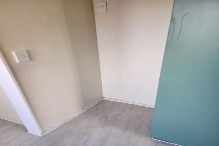 Photo of property in 38 Matipo Road, Te Atatu Peninsula, Auckland, 0610