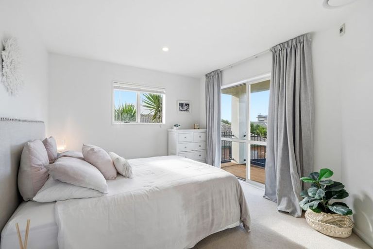 Photo of property in 70 Aston Drive, Waimairi Beach, Christchurch, 8083