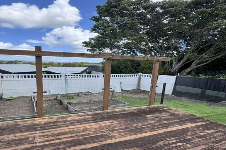 Photo of property in 4 Olwyn Place, Greenhithe, Auckland, 0632