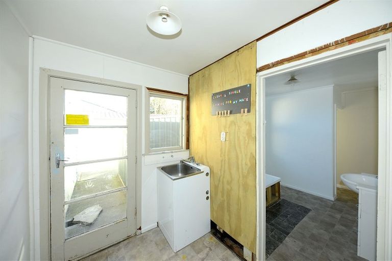 Photo of property in 128 Pages Road, Wainoni, Christchurch, 8061