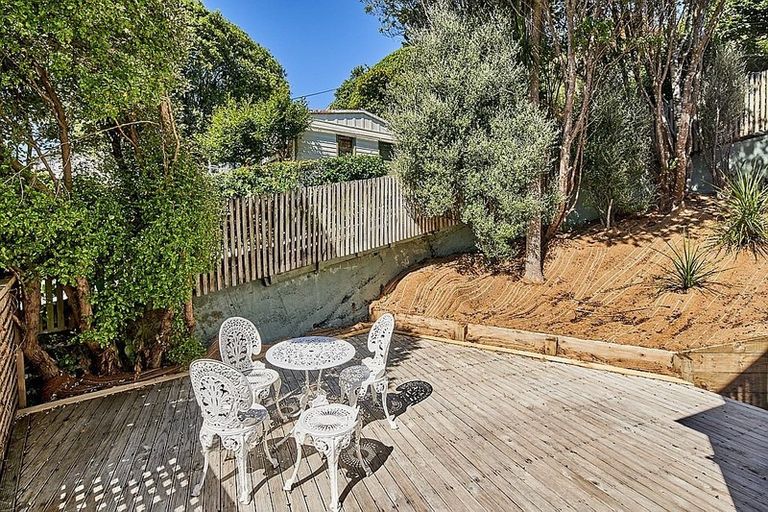 Photo of property in 1/29 Hathaway Avenue, Karori, Wellington, 6012