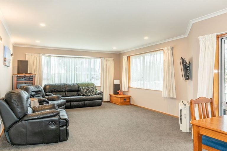 Photo of property in 14 Gladstone Street, Westport, 7825