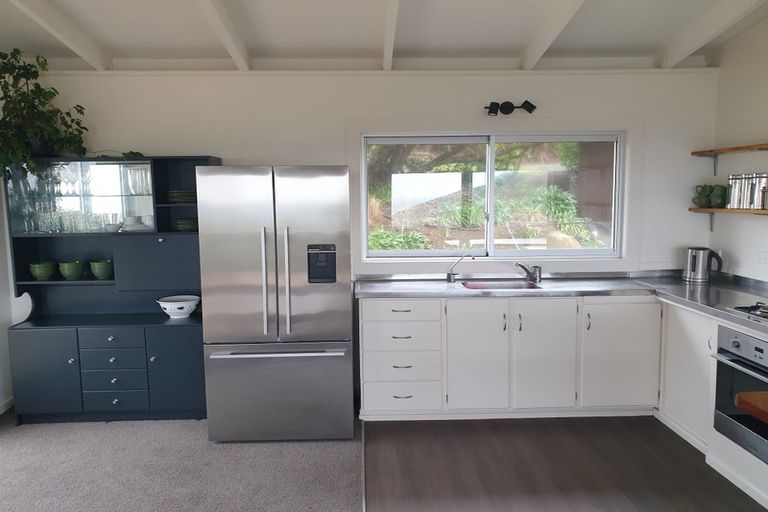 Photo of property in 459 Oaia Road, Muriwai, 0881