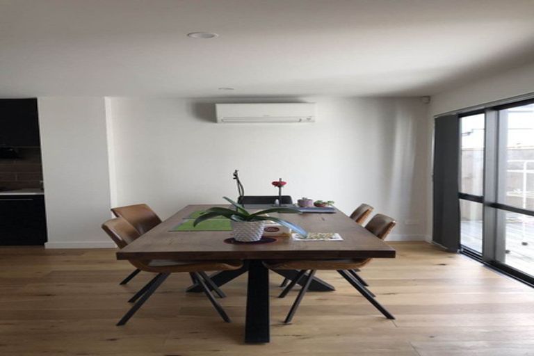 Photo of property in 18 Toia Lane, Silverdale, 0932
