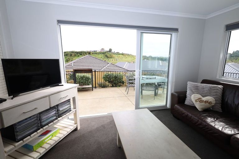 Photo of property in 4 Kihona Rise, Pyes Pa, Tauranga, 3112