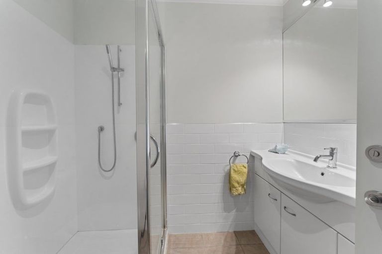 Photo of property in 4/1 Marine Parade, Paraparaumu Beach, Paraparaumu, 5032