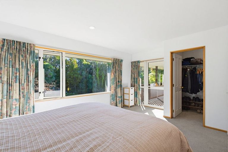Photo of property in 96a Warren Crescent, Hillmorton, Christchurch, 8025