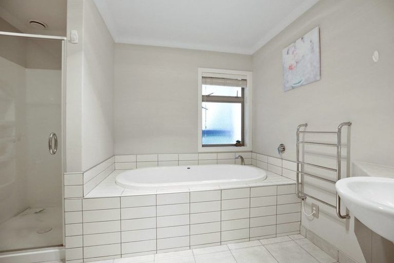 Photo of property in 13 Saffron Street, Cambridge, 3434