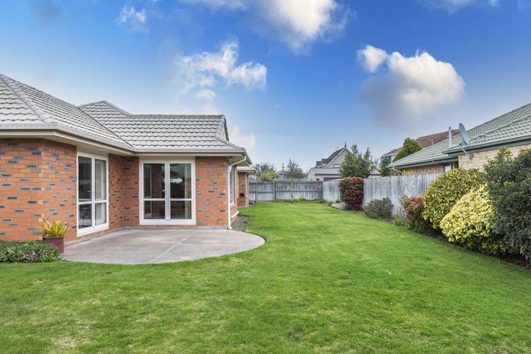 Photo of property in 27 Monaghan Street, Northwood, Christchurch, 8051