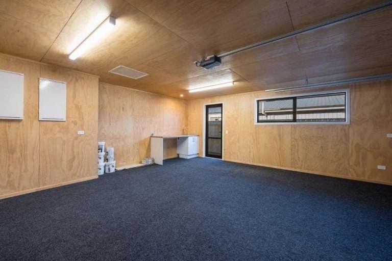 Photo of property in 8 Esher Lane, Richmond, 7020