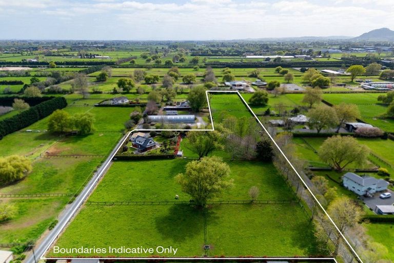 Photo of property in 166 Racecourse Road, Cambridge, 3493