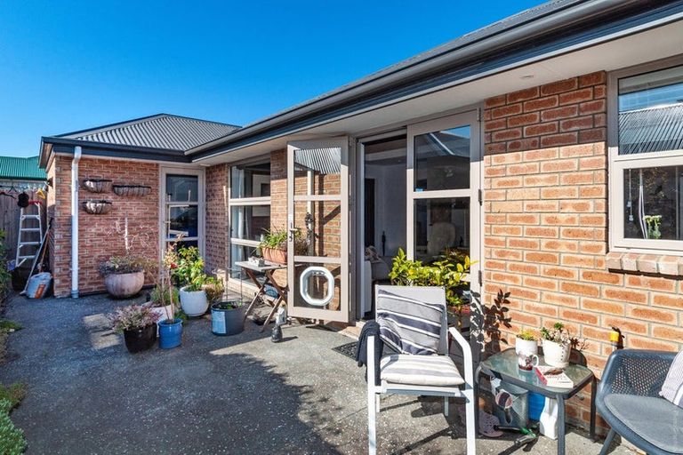 Photo of property in 1/31 Veitches Road, Casebrook, Christchurch, 8051