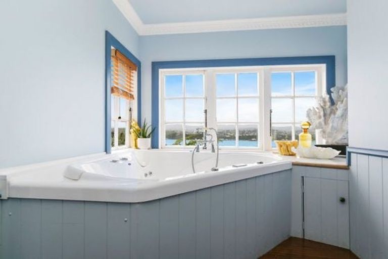 Photo of property in 61 Overtoun Terrace, Hataitai, Wellington, 6021