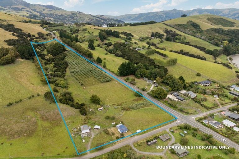 Photo of property in 8 Takamatua Valley Road, Takamatua, Akaroa, 7581