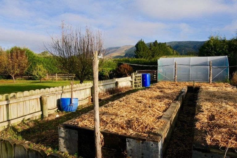 Photo of property in 9 Boyes Road, Waimate, 7978