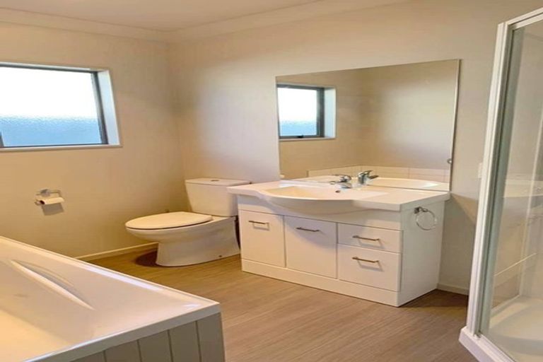 Photo of property in 63 Staithes Drive North, Whitby, Porirua, 5024