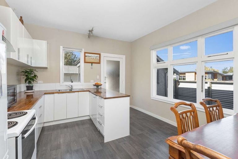 Photo of property in 83 Cox Street, Geraldine, 7930