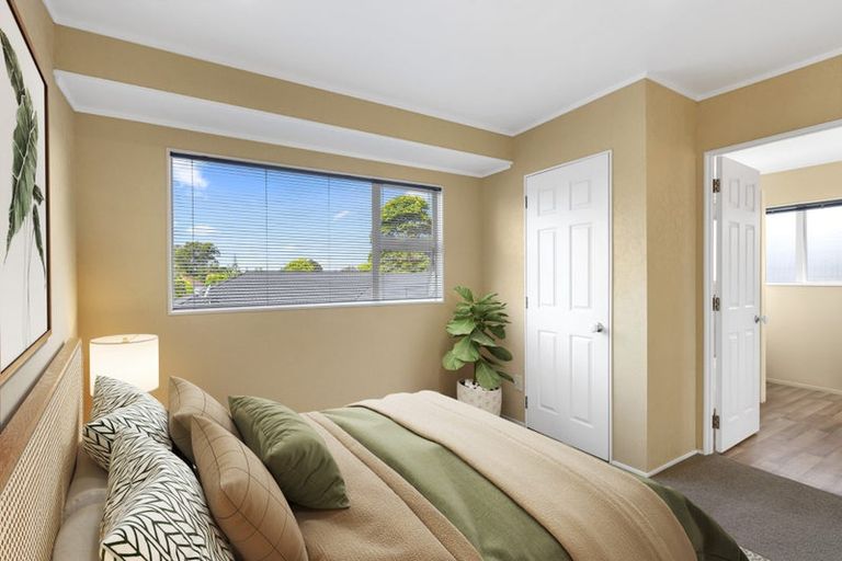 Photo of property in 6 Settlers Grove, Orewa, 0931