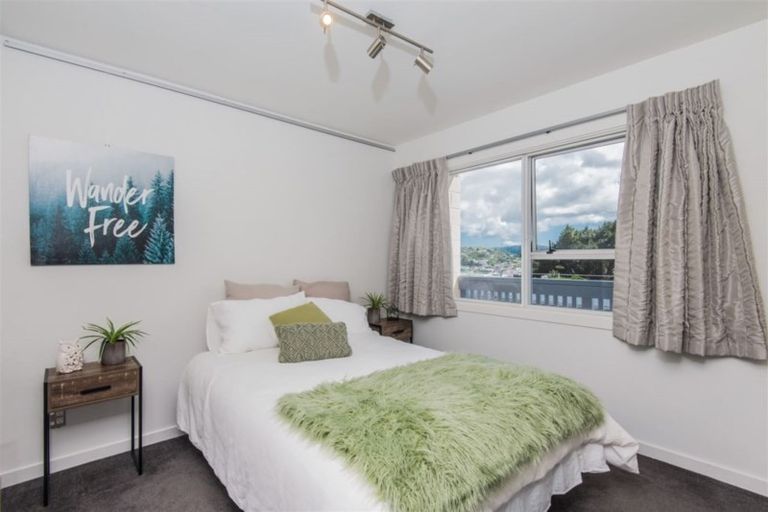 Photo of property in 74u8 Dominion Park Street, Johnsonville, Wellington, 6037