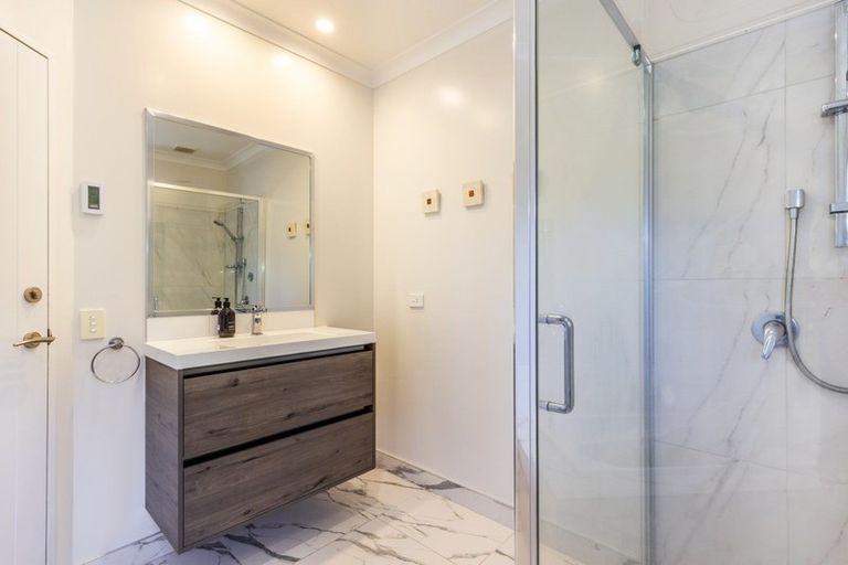 Photo of property in 22 Maple Grove, Acacia Bay, Taupo, 3385