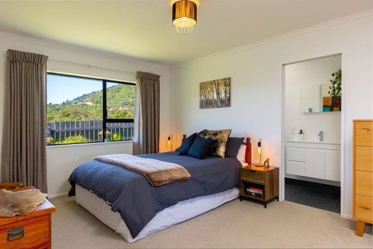 Photo of property in 108 Moana View Road, Waikawa, Picton, 7220