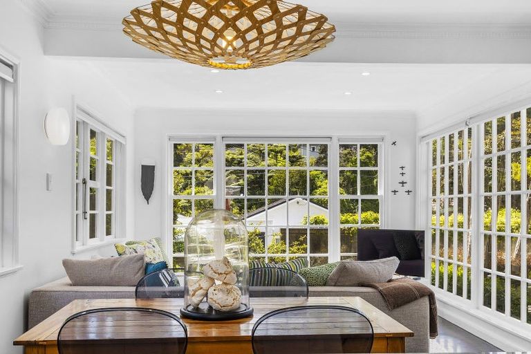 Photo of property in 21 Fancourt Street, Karori, Wellington, 6012