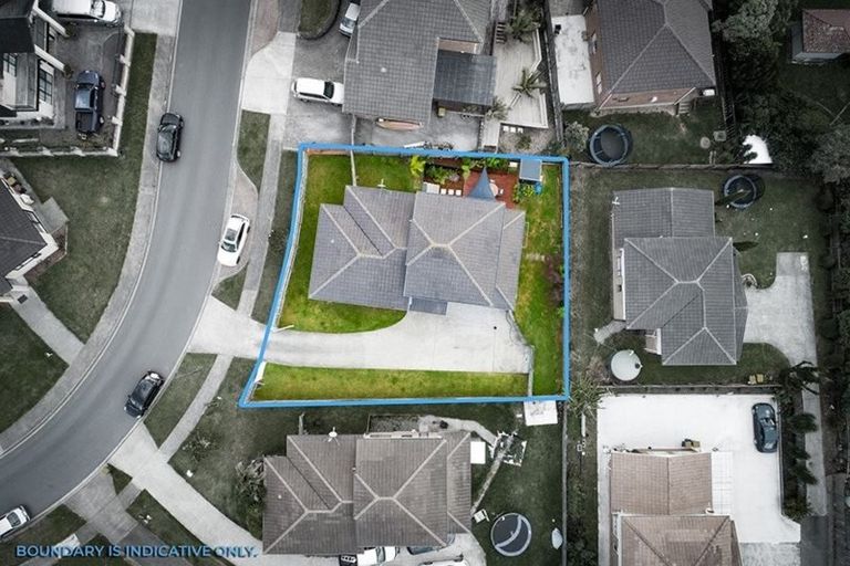 Photo of property in 12 Gordon Stanley Drive, Massey, Auckland, 0614