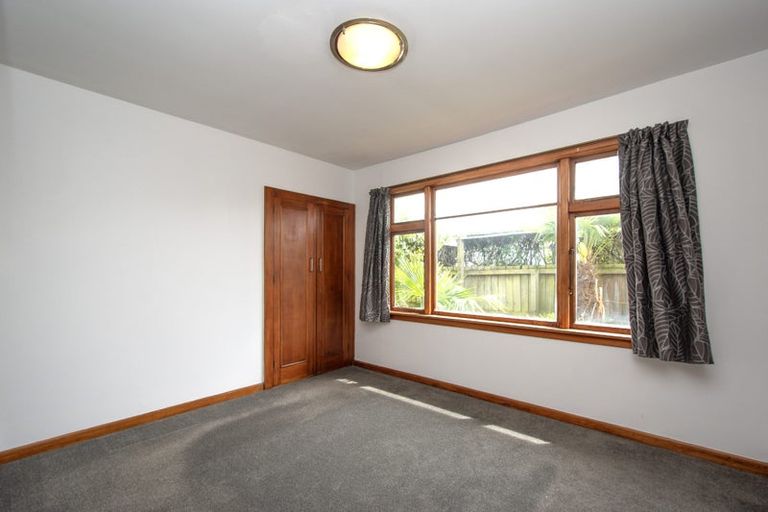 Photo of property in 2/62 Marlow Road, Aranui, Christchurch, 8061