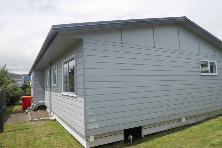 Photo of property in 69 Langdale Avenue, Paraparaumu, 5032