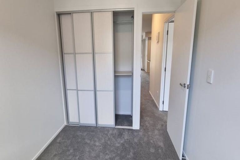 Photo of property in 10/11 Carlos Drive, Flat Bush, Auckland, 2016