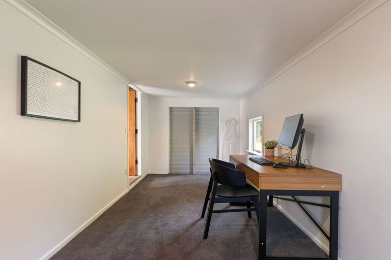 Photo of property in 46 Matamau Street, Palmerston North, 4414