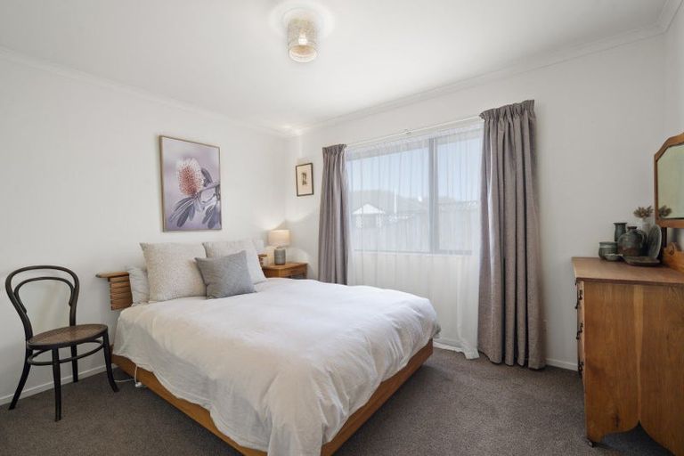 Photo of property in 51 Kiddle Drive, Hilltop, Taupo, 3330