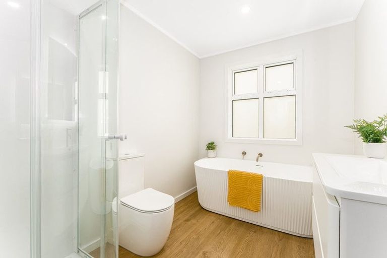 Photo of property in 30a Middleton Road, Johnsonville, Wellington, 6037