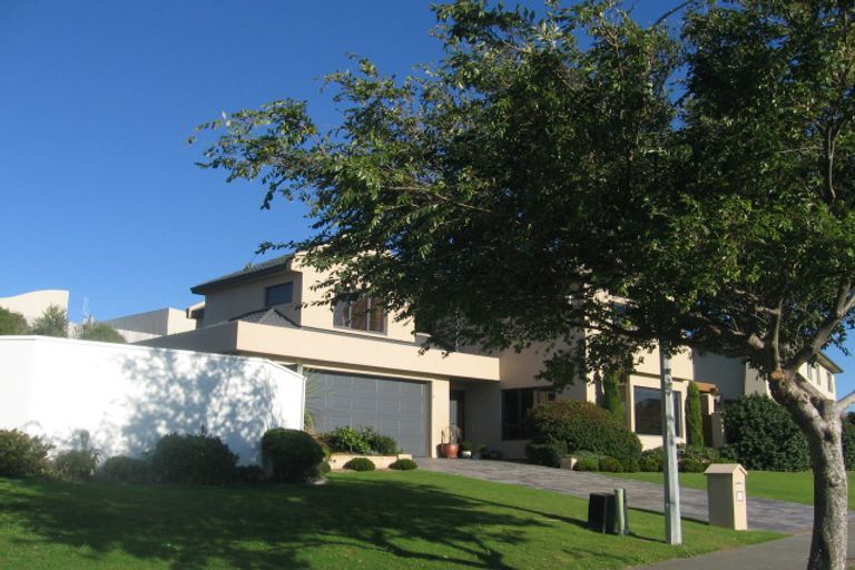 Photo of property in 59 Samwell Drive, Whitby, Porirua, 5024