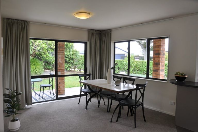 Photo of property in 126 Rototuna Road, Rototuna, Hamilton, 3210
