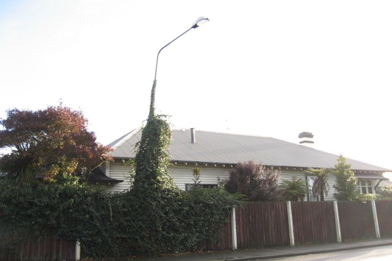 Photo of property in 85 Innes Road, St Albans, Christchurch, 8052