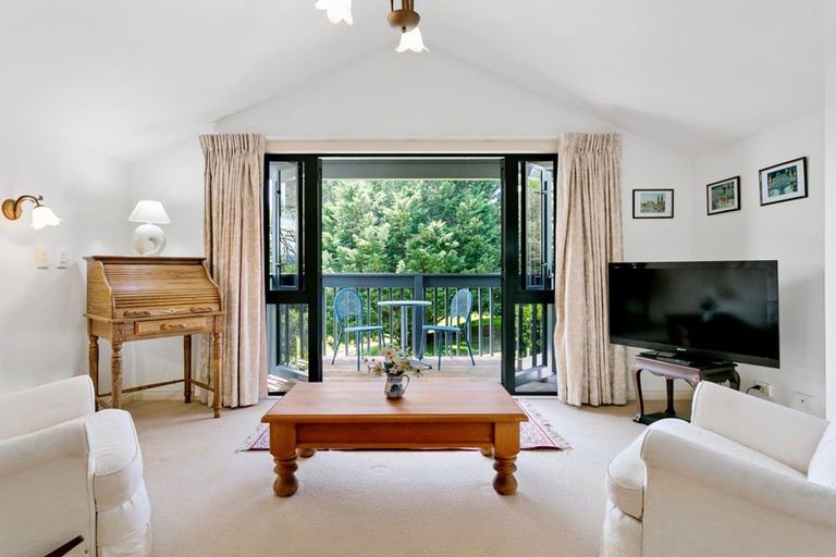 Photo of property in 2/22 Ngamotu Road, Taupo, 3330