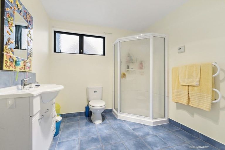 Photo of property in 6 Rua Street, Lyall Bay, Wellington, 6022